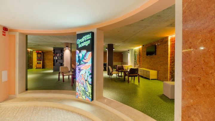 Game room "Graffiti Lounge"